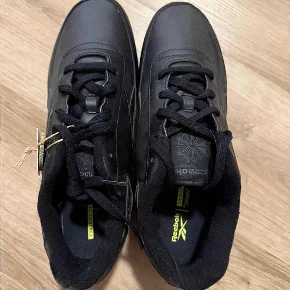 Reebok Women’s Classic Renaissance Black Sneakers - Size 11 Wide - Picture 2 of 6